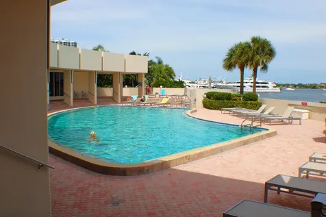 132 Lakeshore Drive North Palm Beach FL 33408