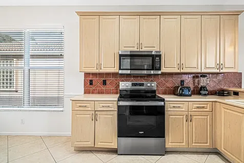 8200 Playa Del Sur Boulevard Lake Worth FL 33467