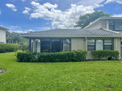 13 Westgate Lane Boynton Beach FL 33436