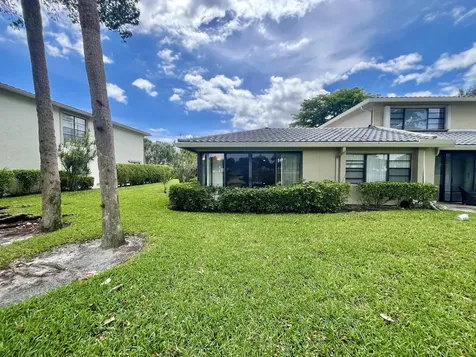 13 Westgate Lane Boynton Beach FL 33436