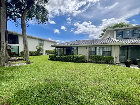 13 Westgate Lane Boynton Beach FL 33436