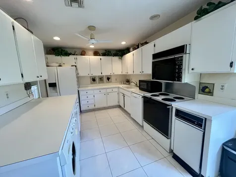 13 Westgate Lane Boynton Beach FL 33436
