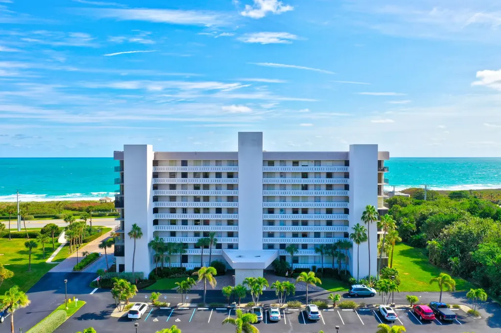 5055 N Highway A1a Hutchinson Island FL 34949