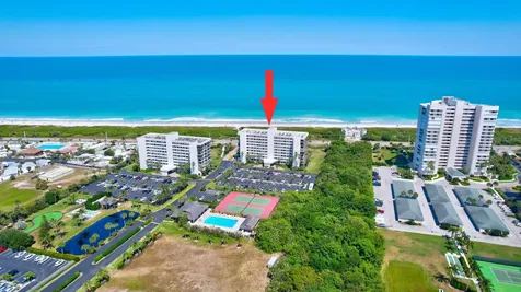 5055 N Highway A1a Hutchinson Island FL 34949