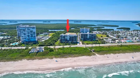 5055 N Highway A1a Hutchinson Island FL 34949