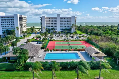 5055 N Highway A1a Hutchinson Island FL 34949