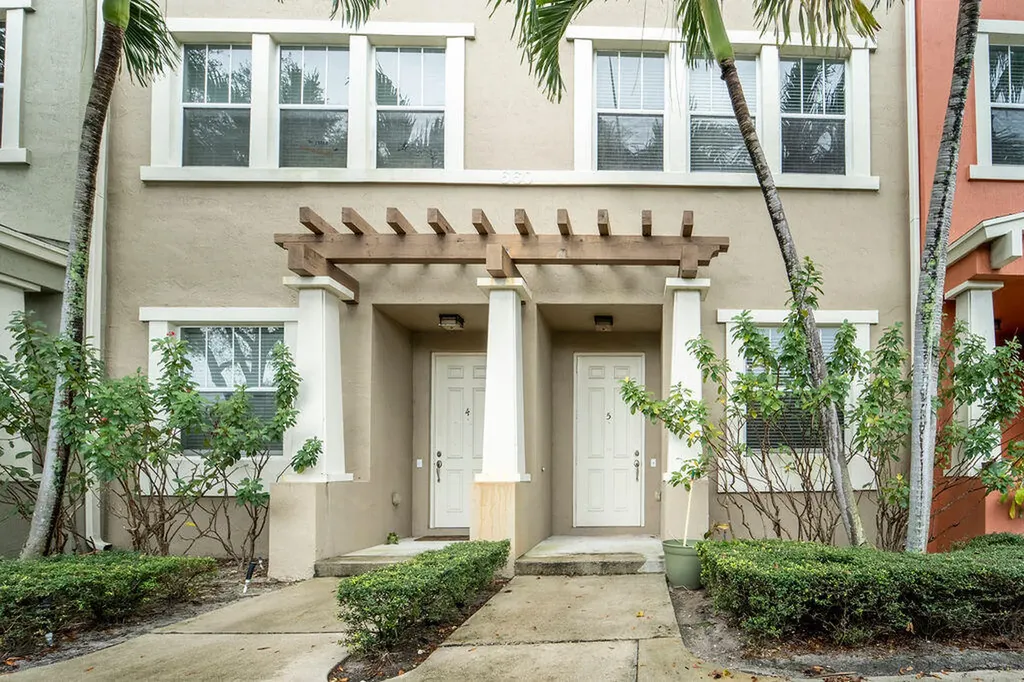 660 Amador Lane West Palm Beach FL 33401