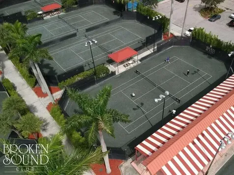 6675 Nw 25th Way Boca Raton FL 33496