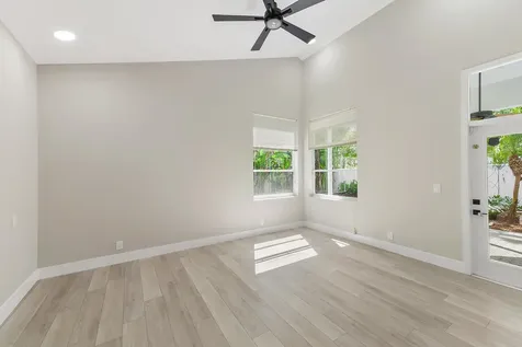 6608 Nw 27th Avenue Boca Raton FL 33496