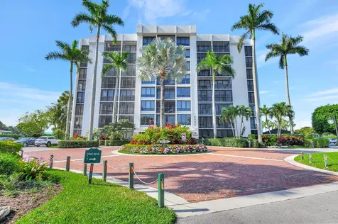 6895 Willow Wood Drive Boca Raton FL 33434