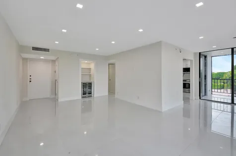 6895 Willow Wood Drive Boca Raton FL 33434