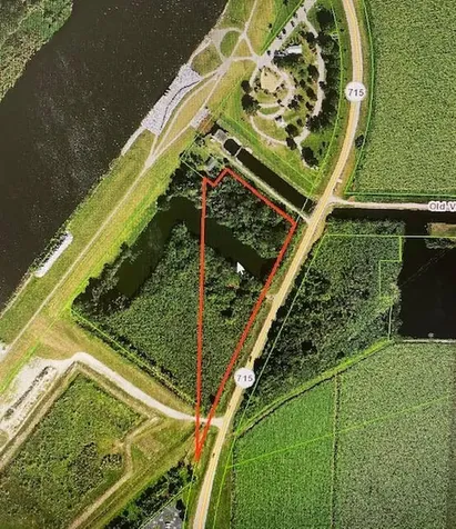 715 N State Road 715 Belle Glade FL 33430