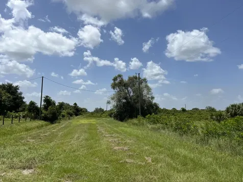 18325 NW 278th Street Okeechobee FL 34972