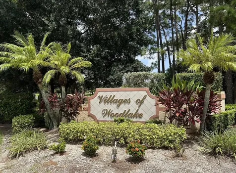 202 Wedgewood Circle Greenacres FL 33463