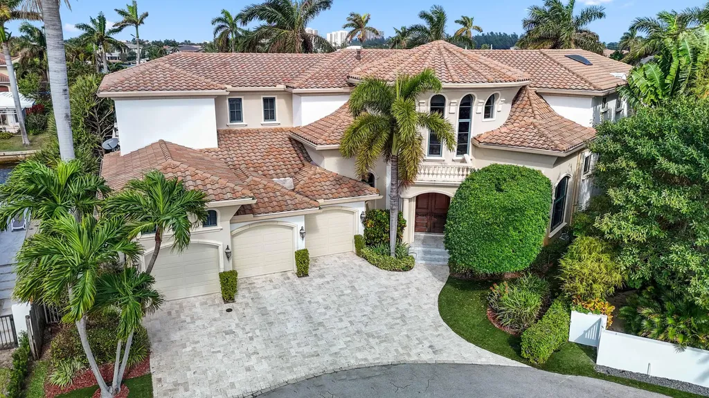 721 Ne Lakeview Terrace Boca Raton FL 33431