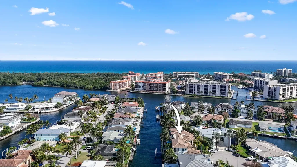 721 Ne Lakeview Terrace Boca Raton FL 33431