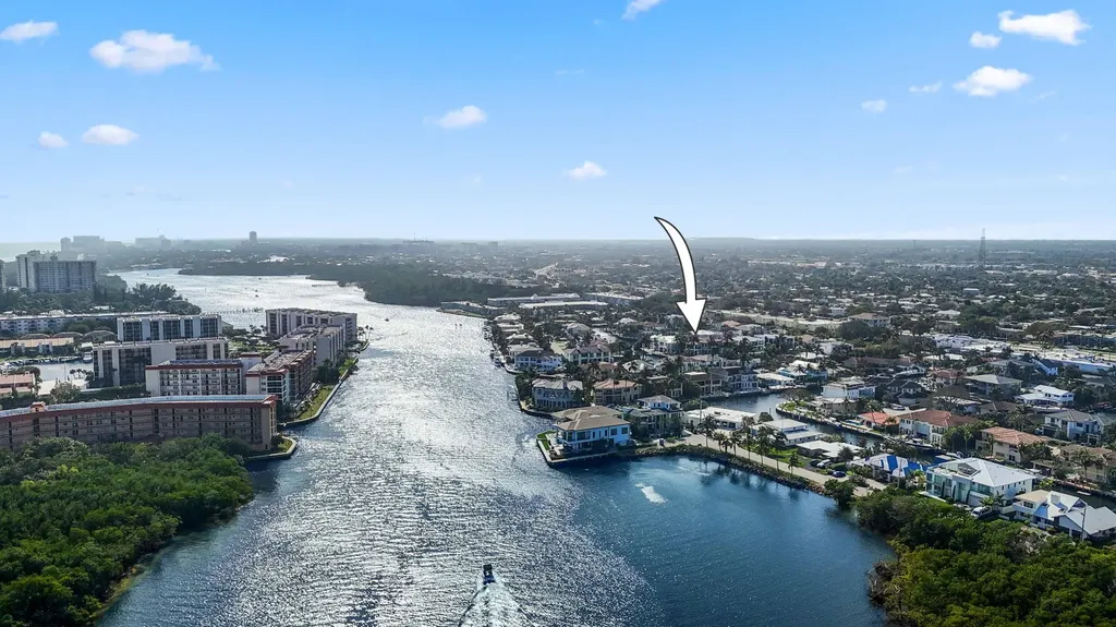 721 Ne Lakeview Terrace Boca Raton FL 33431