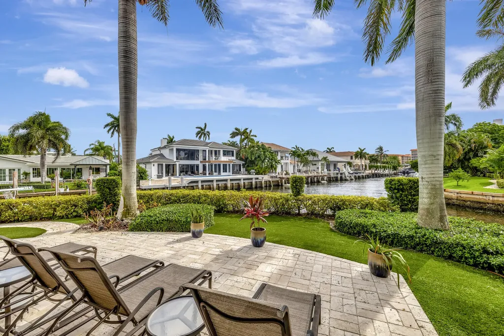 721 Ne Lakeview Terrace Boca Raton FL 33431