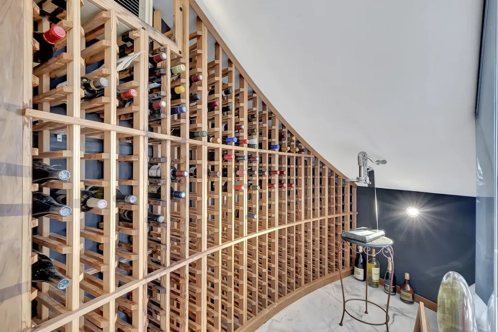 721 Ne Lakeview Terrace Boca Raton FL 33431