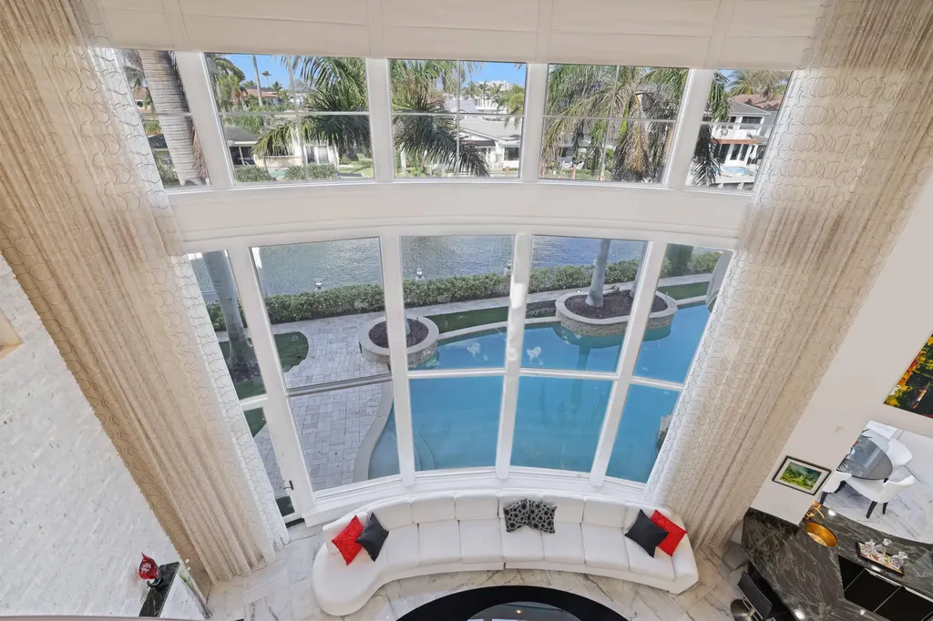 721 Ne Lakeview Terrace Boca Raton FL 33431