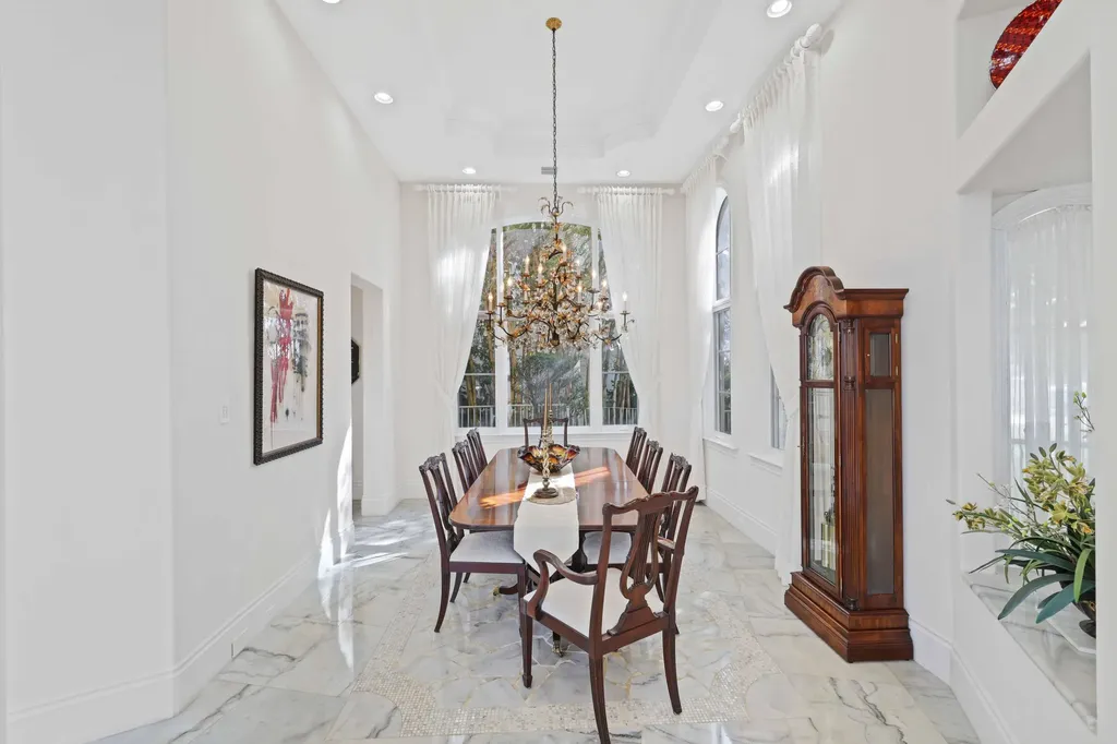 721 Ne Lakeview Terrace Boca Raton FL 33431