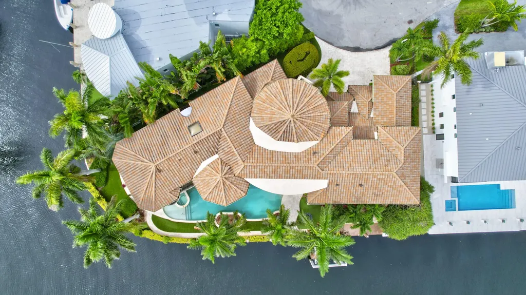 721 Ne Lakeview Terrace Boca Raton FL 33431