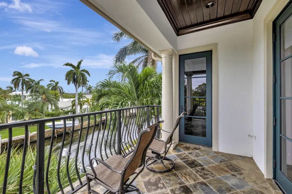 721 Ne Lakeview Terrace Boca Raton FL 33431