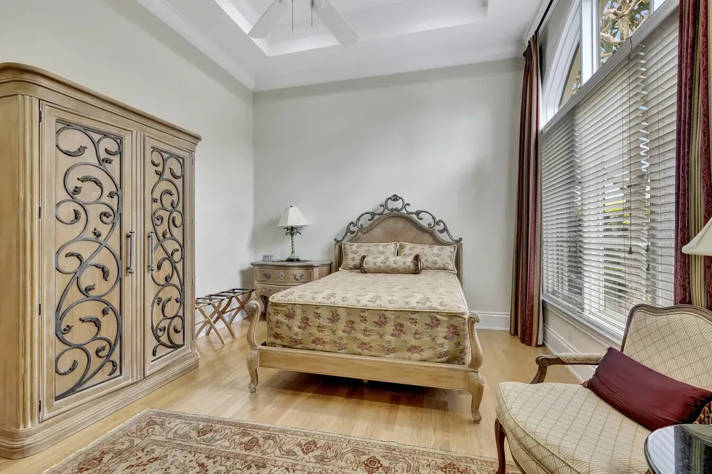 721 Ne Lakeview Terrace Boca Raton FL 33431