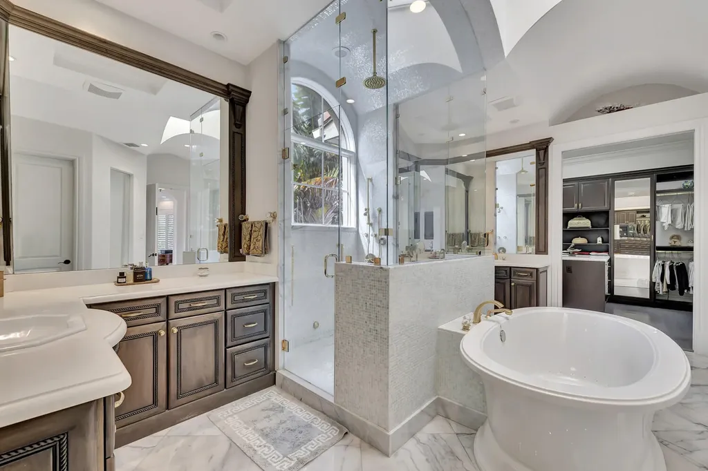 721 Ne Lakeview Terrace Boca Raton FL 33431