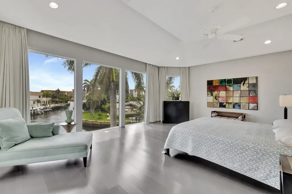 721 Ne Lakeview Terrace Boca Raton FL 33431