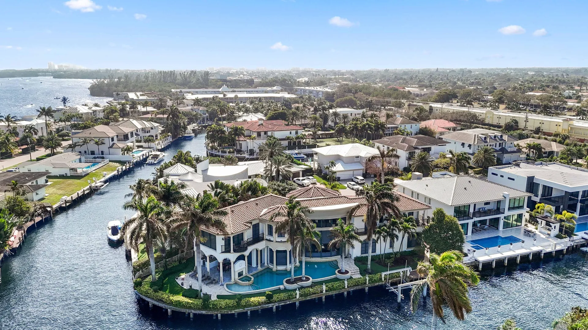 721 Ne Lakeview Terrace Boca Raton FL 33431