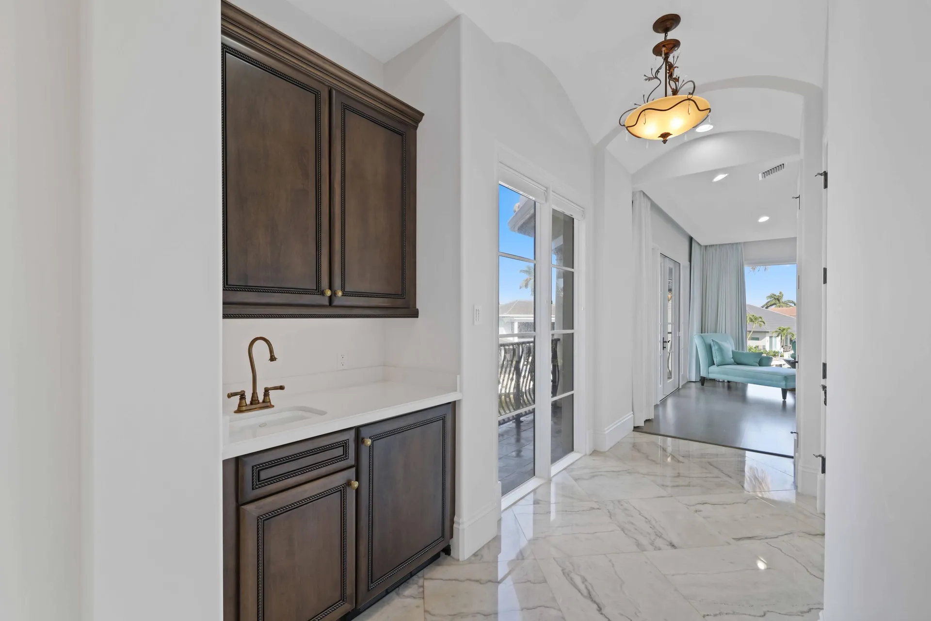 721 Ne Lakeview Terrace Boca Raton FL 33431