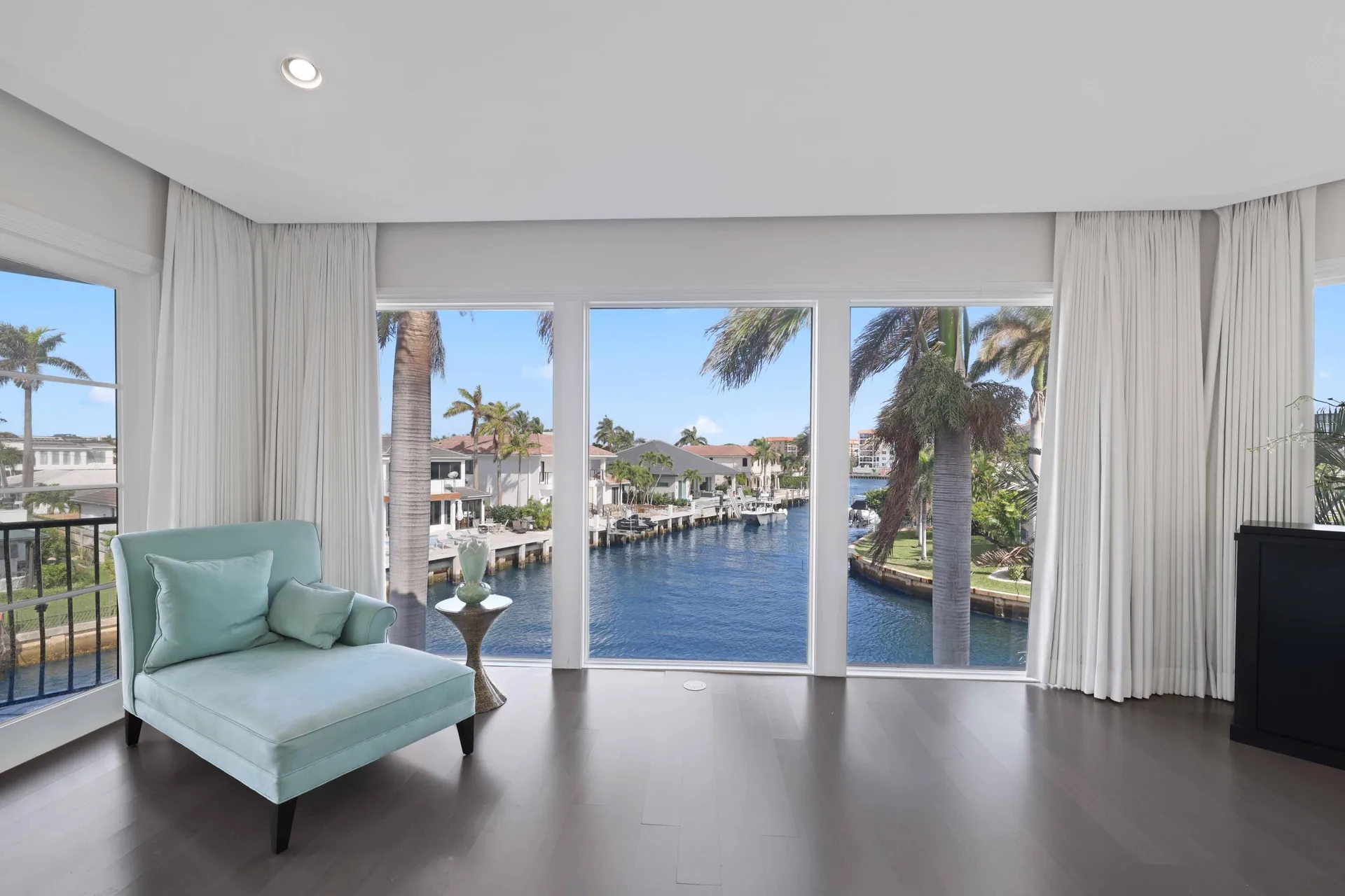 721 Ne Lakeview Terrace Boca Raton FL 33431