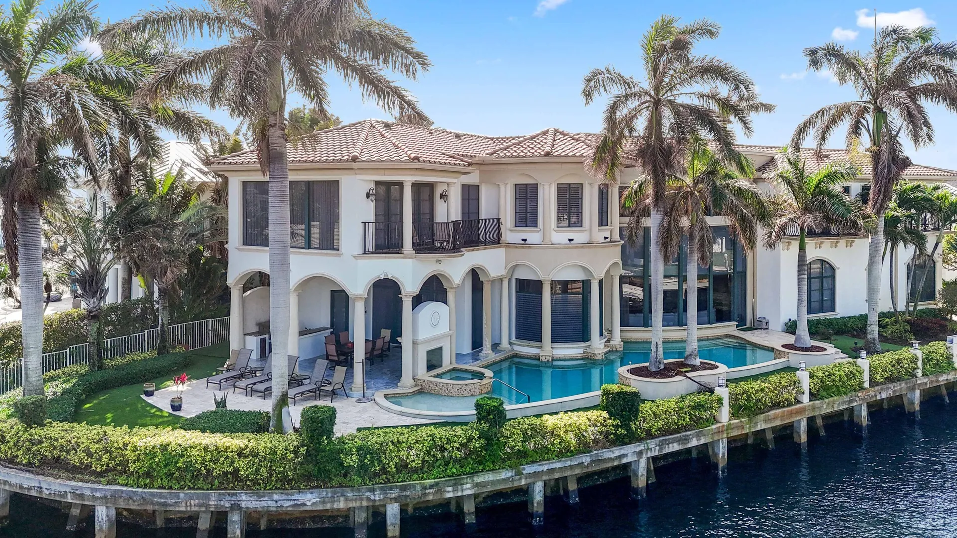 721 Ne Lakeview Terrace Boca Raton FL 33431