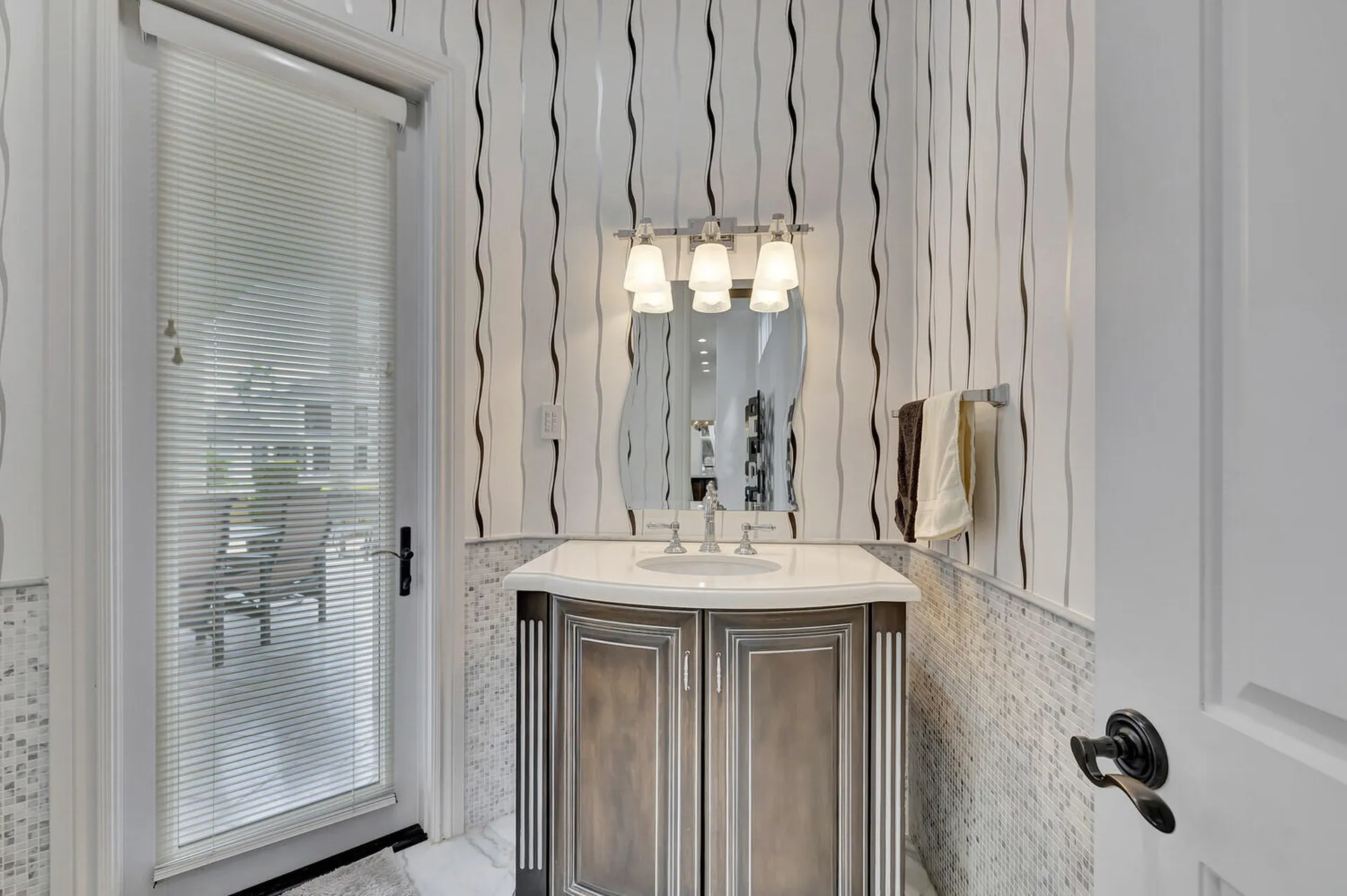 721 Ne Lakeview Terrace Boca Raton FL 33431