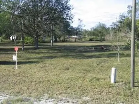 000 Canoe Creek Road Kenansville FL 34739