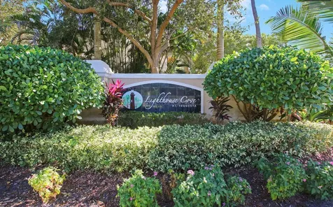 266 Village Boulevard Tequesta FL 33469