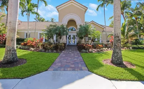 266 Village Boulevard Tequesta FL 33469
