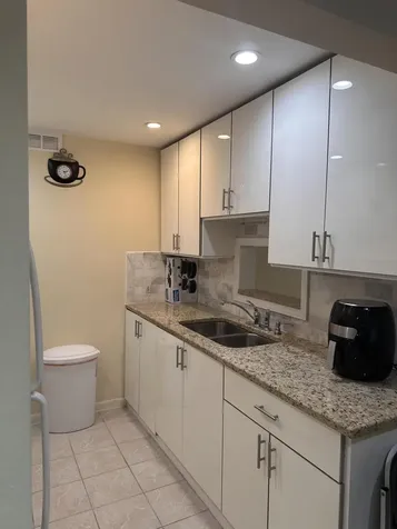 960 Crystal Lake Drive Pompano Beach FL 33064