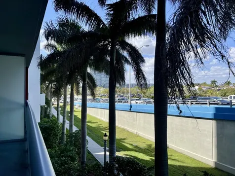 2602 E Hallandale Beach Boulevard Hallandale Beach FL 33009