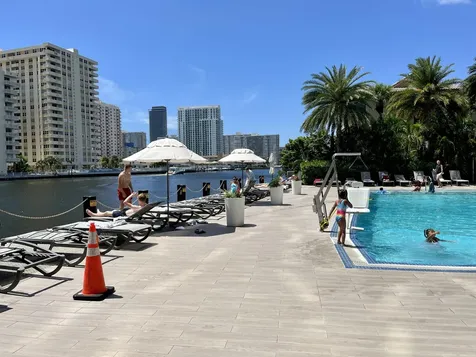 2602 E Hallandale Beach Boulevard Hallandale Beach FL 33009