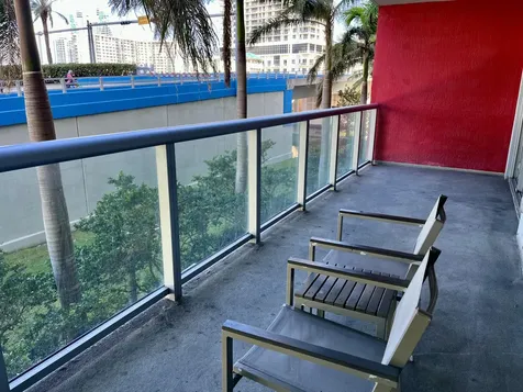 2602 E Hallandale Beach Boulevard Hallandale Beach FL 33009