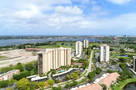 2480 Presidential Way West Palm Beach FL 33401
