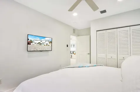 115 Cascade Lane Palm Beach Shores FL 33404