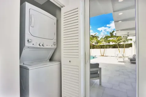 115 Cascade Lane Palm Beach Shores FL 33404