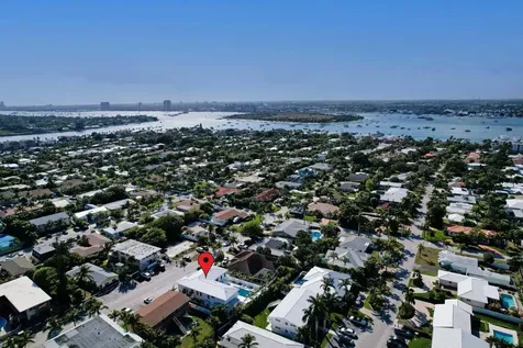 115 Cascade Lane Palm Beach Shores FL 33404