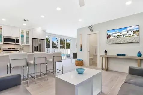 115 Cascade Lane Palm Beach Shores FL 33404