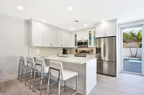 115 Cascade Lane Palm Beach Shores FL 33404