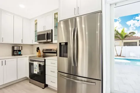 115 Cascade Lane Palm Beach Shores FL 33404