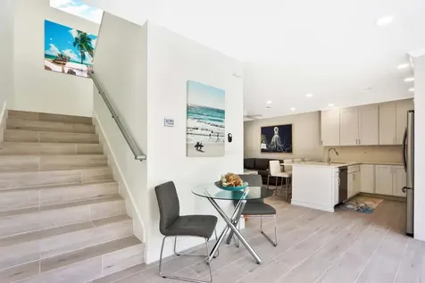 115 Cascade Lane Palm Beach Shores FL 33404